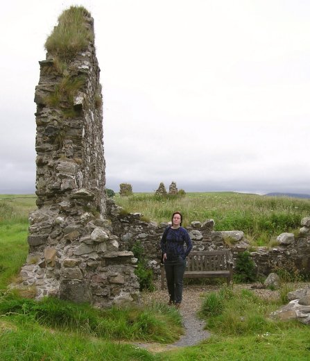 30-finlaggan_wall