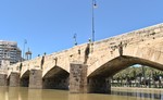 turia-park-stone-bridge thumb